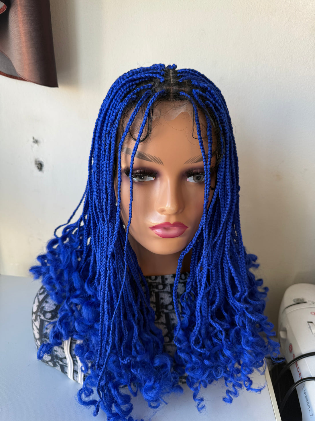 Belinda lace - Perruque Full Lace wig tressée bleue