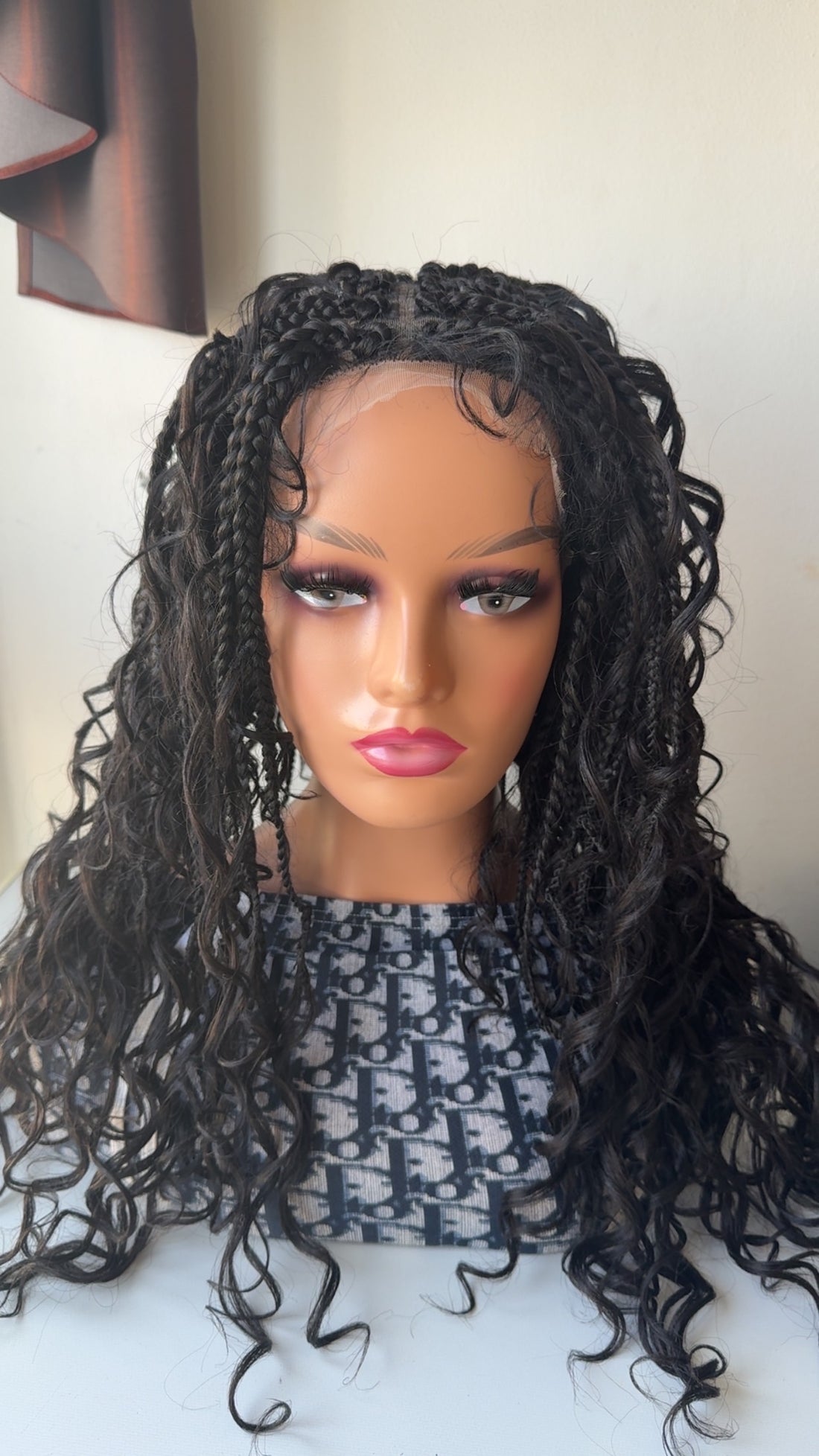 Stefy Full lace boho Perruque tressée box braid avec des boucles en cheveux naturels