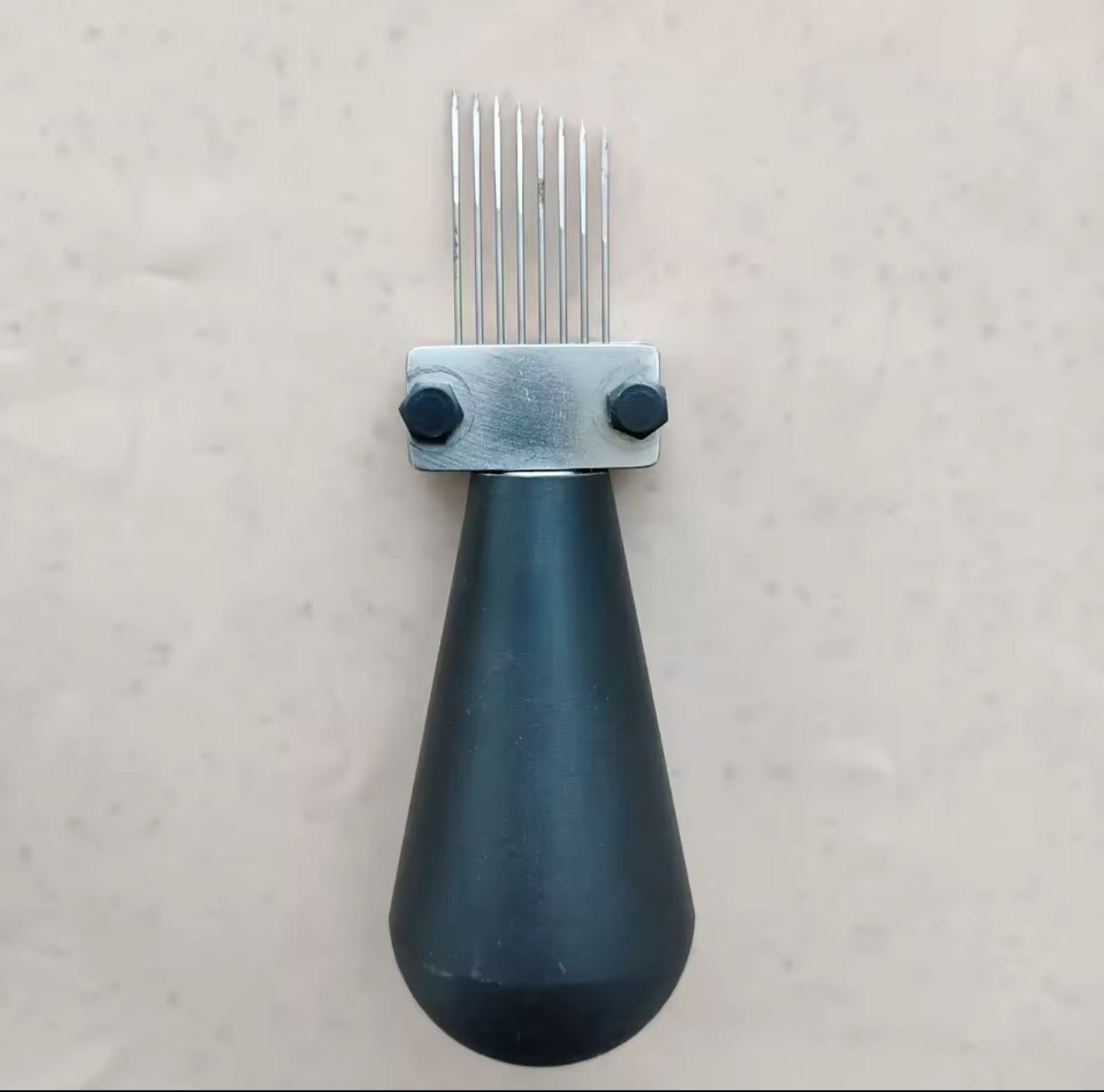 Appareil pour injection manuelle des prothèses capillaires