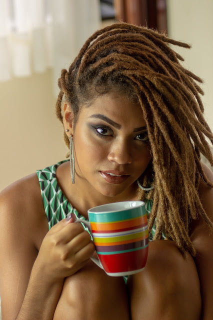 Dreadlocks Brésiliens 0.6 cheveux afros naturels. 20 pièces en 16 pouces & 8 pièces en 14 pouces. Total 28 pièces.