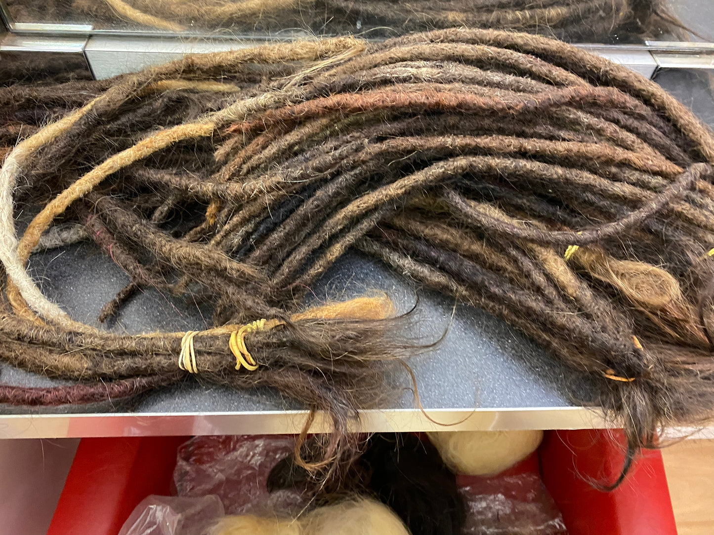 Confection des dreadlocks