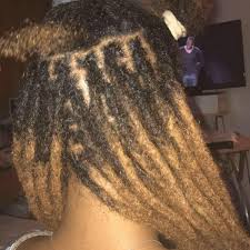 Pose Extension des Dreadlocks