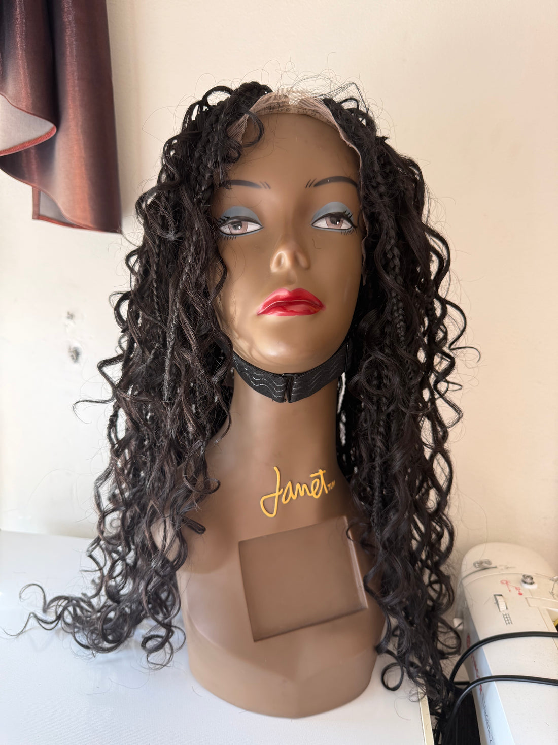 Stefy Full lace boho Perruque tressée box braid avec des boucles en cheveux naturels