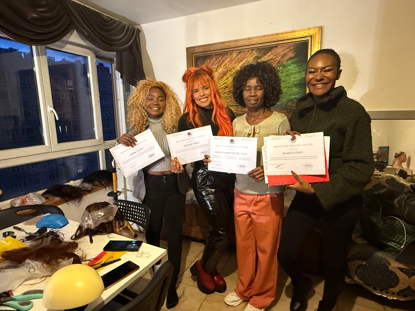 Immersion en Suède - Formation de prise en main selon chaque projet personnel dans l'univers des cheveux.