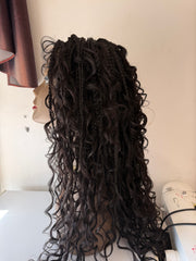 Stefy Full lace boho Perruque tressée box braid avec des boucles en cheveux naturels