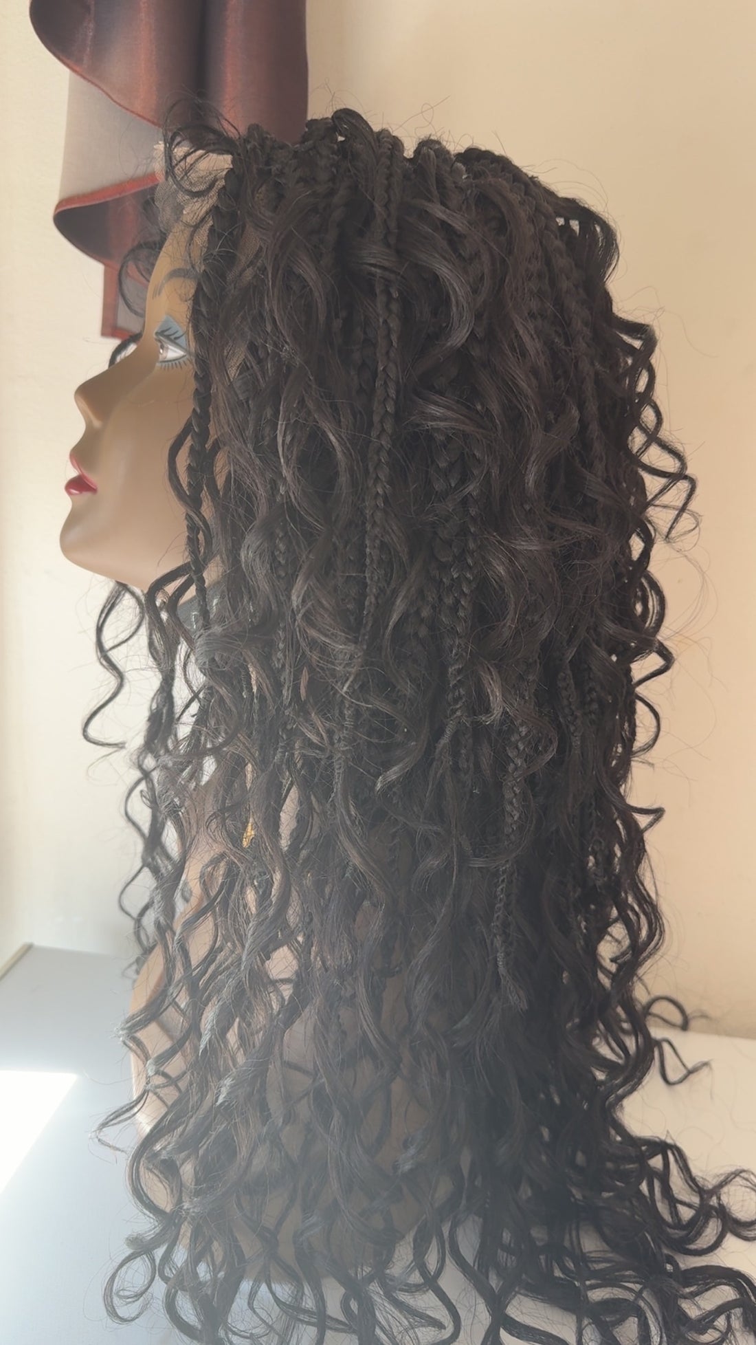 Stefy Full lace boho Perruque tressée box braid avec des boucles en cheveux naturels