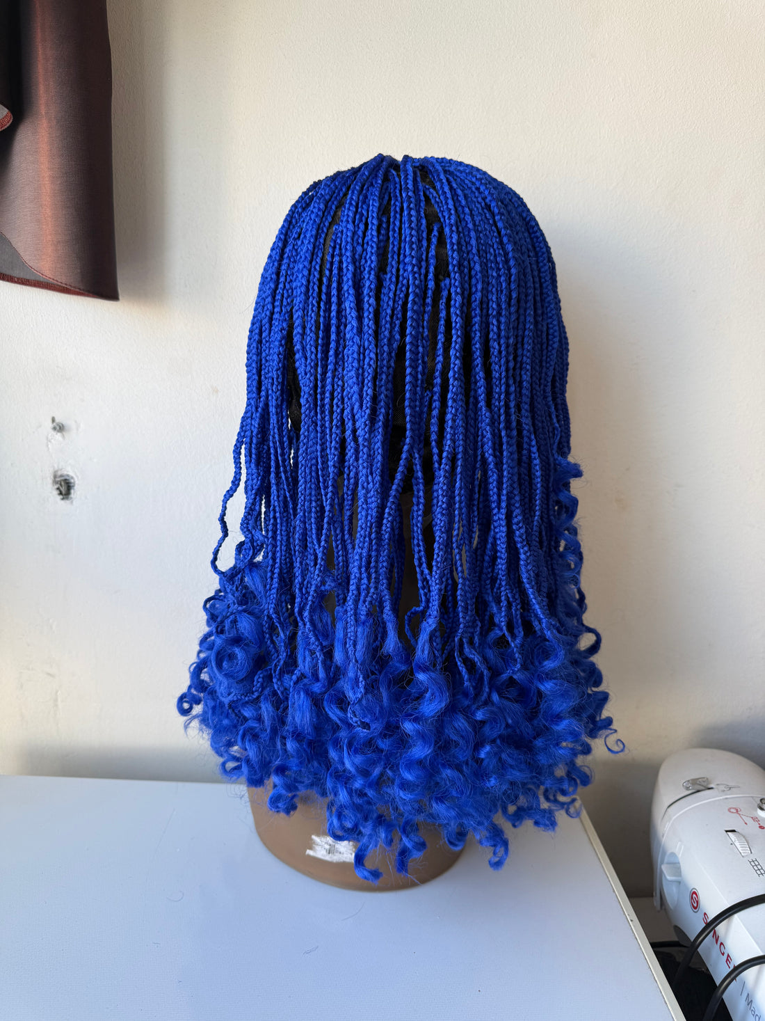 Belinda lace - Perruque Full  Lace wig tressée bleue