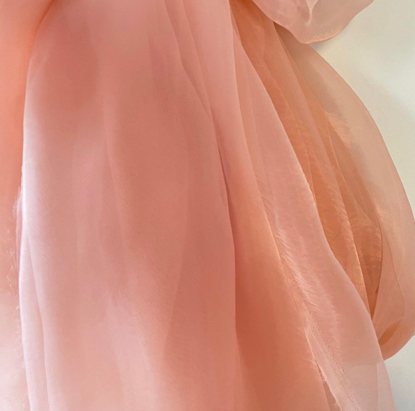 Tissus mono pour la fabrication de bases de prothèses capillaires