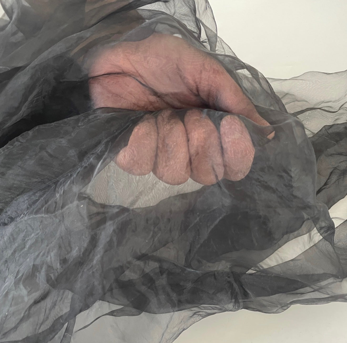 Tissus mono pour la fabrication de bases de prothèses capillaires