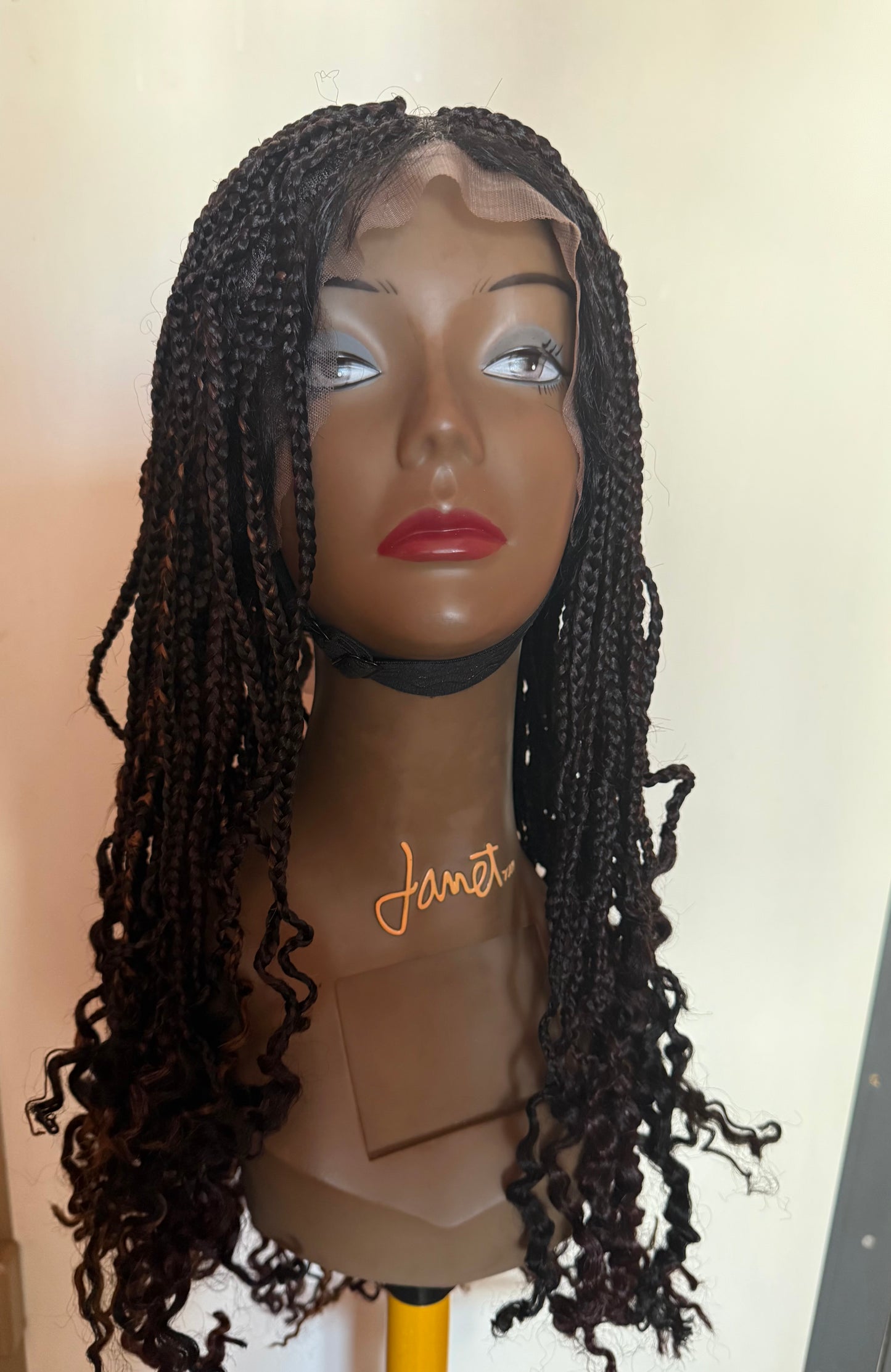 Perruque full lace wig tressée box braid avec baby hair - Brenda
