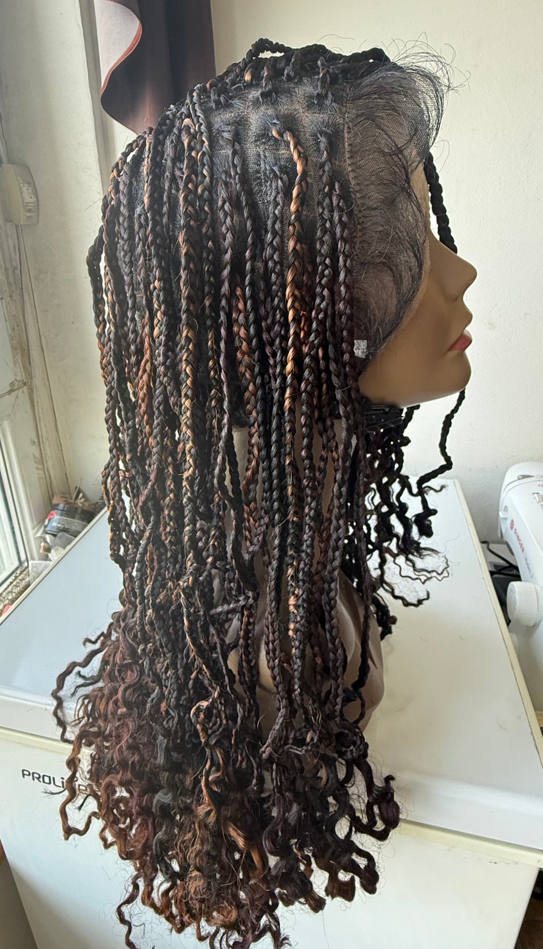 Perruque full lace wig tressée box braid avec baby hair - Brenda